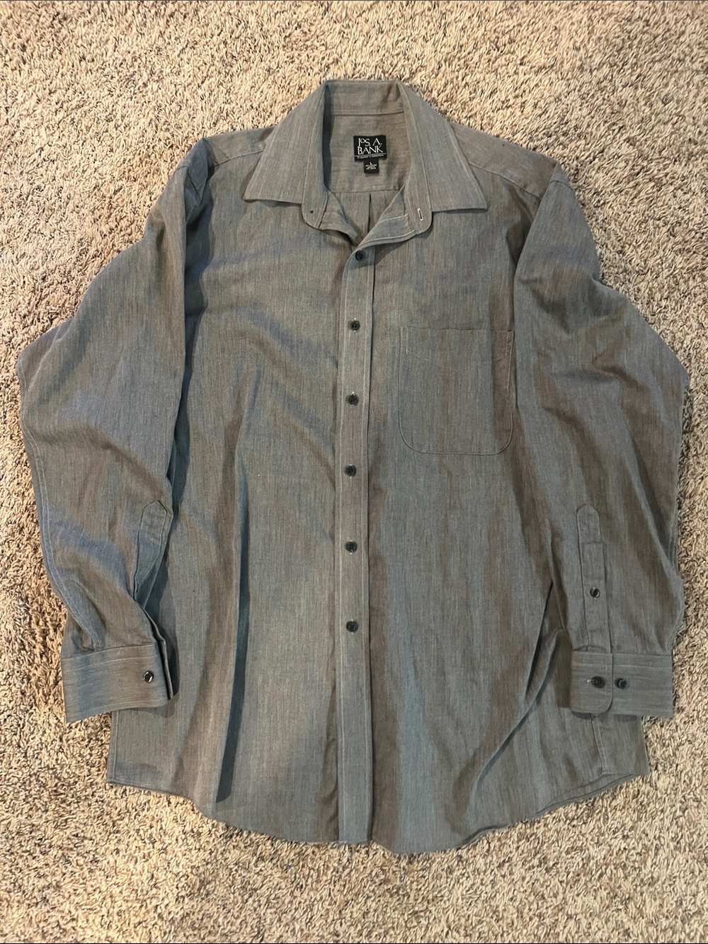 Jos. A. Bank Men's Gray Button-Up Dress Shirt